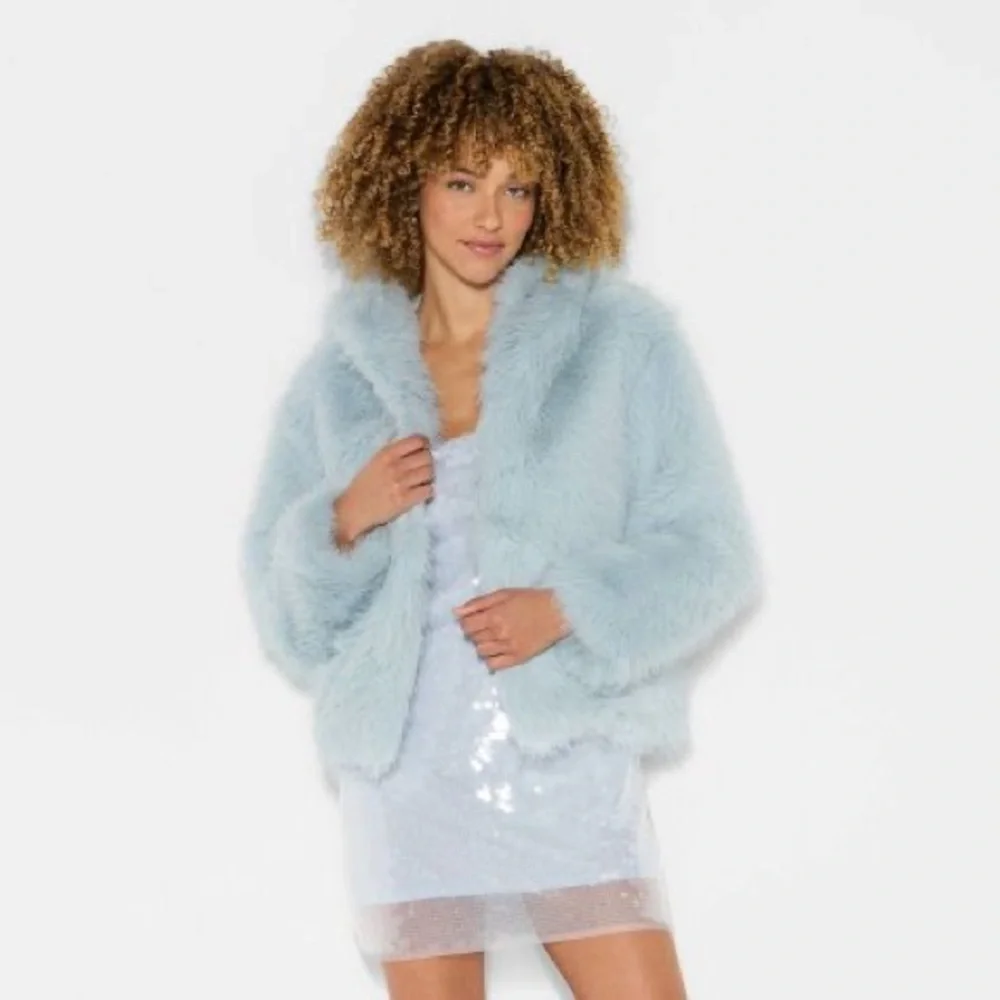 Women's Short Faux Fur Jacket - Wild Fable™ Light Aqua Blue XXL - Picture 2 of 8